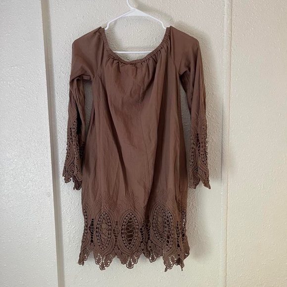 Dress - Picture 5 of 5